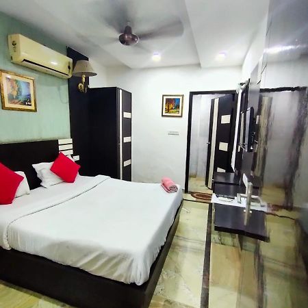 Hotel Laxman Resort By The Golden Taj Group &Hotels Agra  Kültér fotó